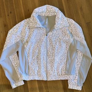 Fabletics reflective zip up rain coat